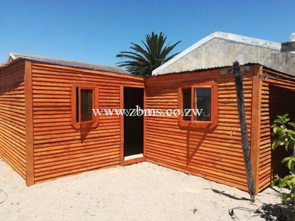 3 rooms wooden cabins house for sale in harare zimbabwe