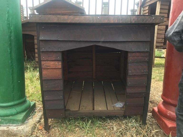 DKWC18 Dog kennel wooden cabin Zimbabwe Building Materials Suppliers